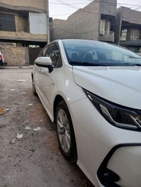 تويوتا كورولا 2024 (هايبرد) - الشكل الخليجي 📋 تفاصيل السيارة والمواصفا...
