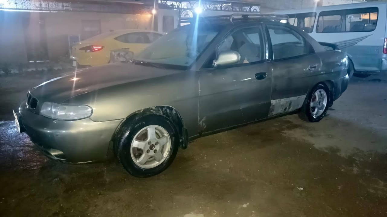 مكلف بالنشر نوبرا  1  موديل   ١٩٩٩   رقم بغداد    الماني  باسمي  السنوية غيرمنتهية
كير محرك تبريد بحالة جيدة        الصدر يحتاج شغل بس طوبات مبدلهن قريبا مع روس ارواط

مشط ستيرن ذاب الدهن   والكشر شوفة عينك  السعر 24 ورقه للاستفسار اتصل ***********
