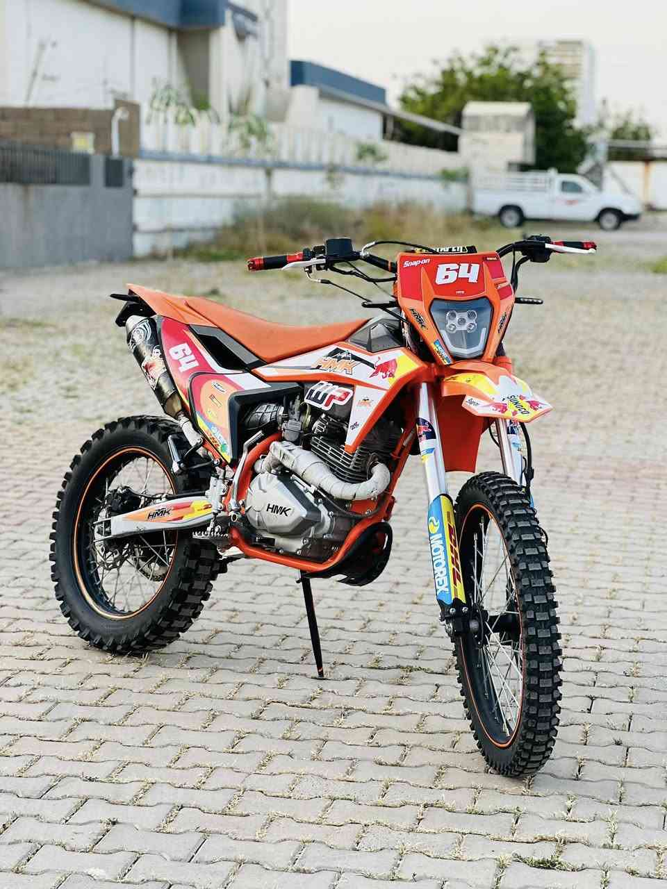 دراجة قفاز HMK 300cc
موديل2025 منفيس شركة ويا

دراجة اخو سفر ماشاالله 

سعر1800💸

رقم موبايل ***********📞

عنوان كركوك شورجة يم مطعم حمة ناصر
