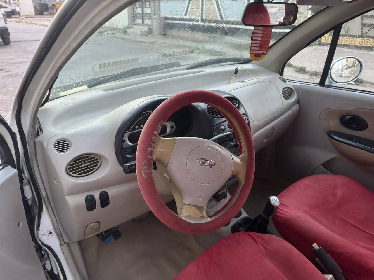 كيو كيو 2013 رقم انكليزي مشروع وطني ب اسم صاحبي يريد تحويل سياره نضيفه كلش استخدام بنيه منضومه جديده مال كير يعني فول الفول سعر 31 وبيه مجال***********
