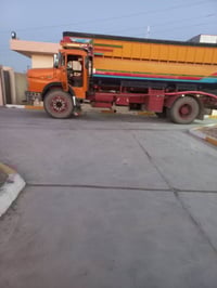 تانكي للبيع 07863339286