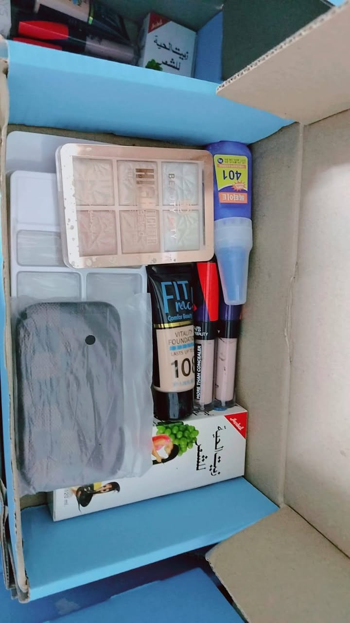 فوك ال100 قطعة مكياجات وعناية اريدهن 130, ألف خلي سعر اذا يرضيني نتفق


**إذا كنت صاحب هذا الإعلان وتريد حذفه لأي سبب، رجاءا أرسل رسالة إلى الدعم الفني**