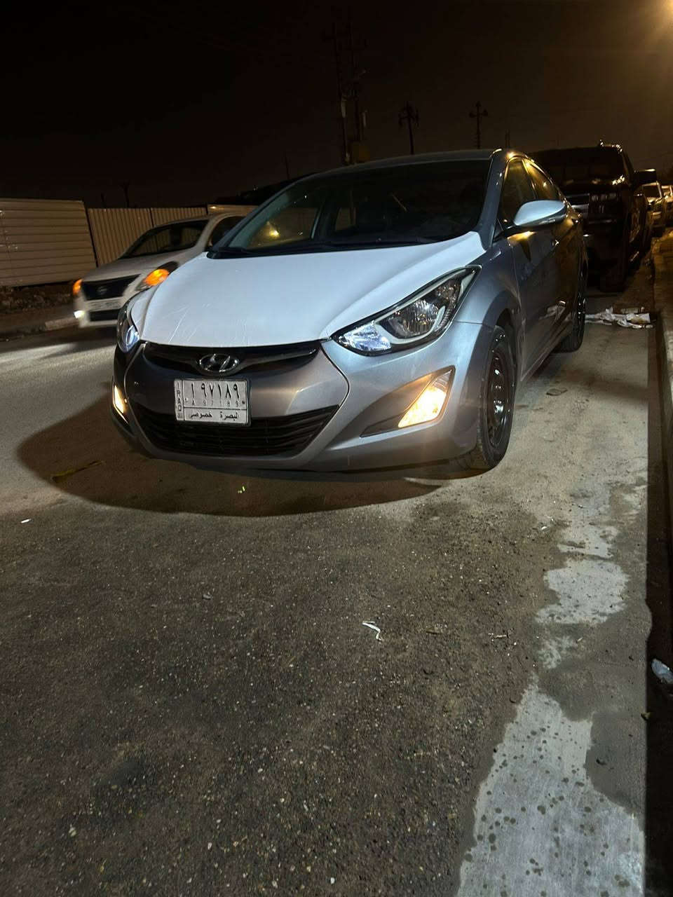 النترا للبيع موديل 2015 سياره جديده اي نقص ما بيها مكينه دوووش 1600 حداديه تخم تاير ويلات جداد رقم وسنويه بصره تحويل سعرها 105 وبي مجال العنوان البصره استفسار ***********
