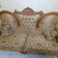 تخم ملكي ثنين كبار وثنين كراسي واحد واسط +طبلات صاج وحده كبيره و4صغار ...