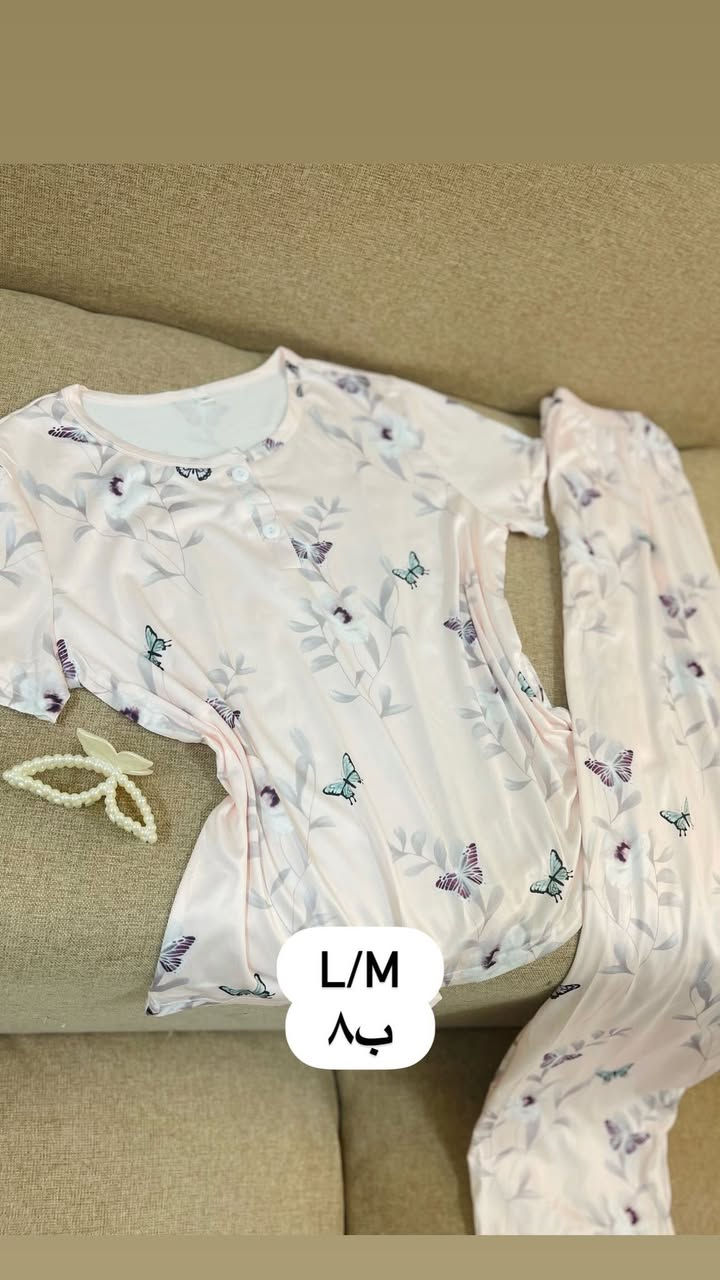 وصلت الوجبه الجديده تراكات تجنن قماشهن دبل ليكرا🕊️بارد  ب٨ الف بس لحكو بنات قطع محدوده وبسعر الجمله بل حقيقه تجنن 😍😍


**إذا كنت صاحب هذا الإعلان وتريد حذفه لأي سبب، رجاءا أرسل رسالة إلى الدعم الفني**