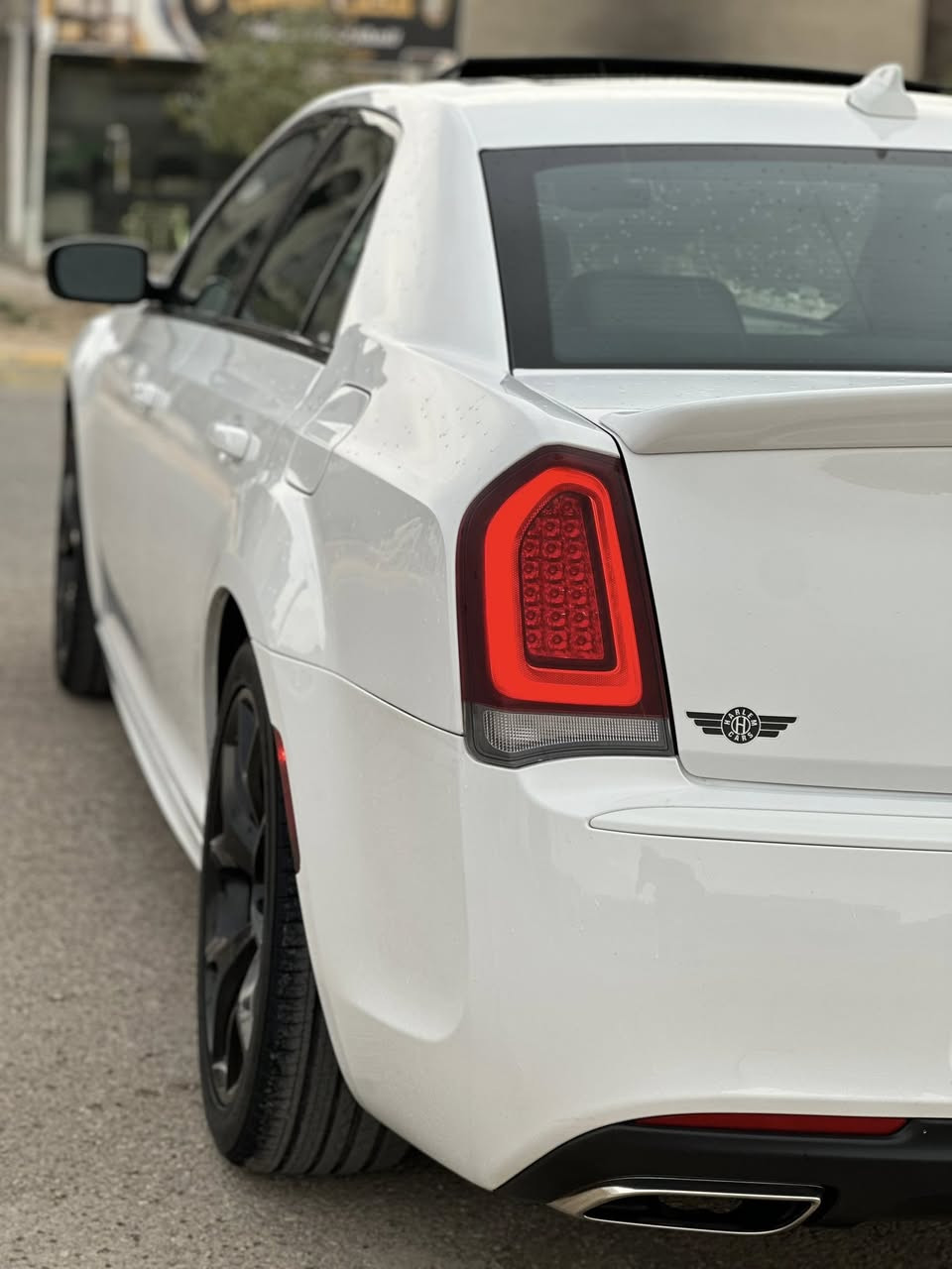 اوباما 2018مواصفات S مايحتاج اذكرالموصفات السياره حيل جديده مكانا كركوك 
ماشيه 87السيارة مكفوله كفاله عامه 
السعرا 292بيها مجال جدا بصيط 
***********
