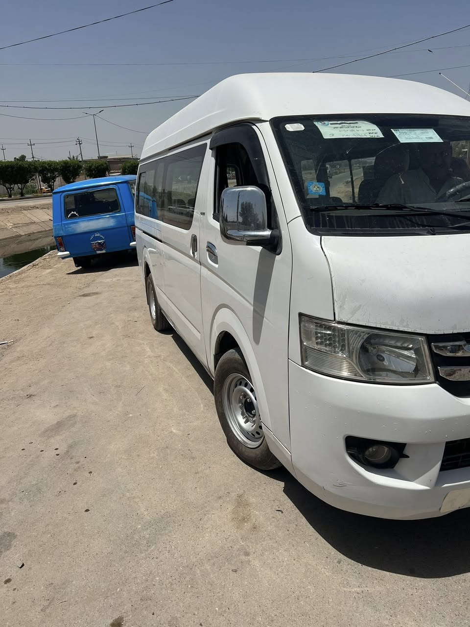 فوتون موديل 17 سياره نضيفه وجاهزه من كلشي تخم تايرات جدد محرك  ميسيبوشي مفتوح مجفت جديد  رقم بغداد و باسمي و مداور ثاني يوم 
ل ستفسار (***********)
