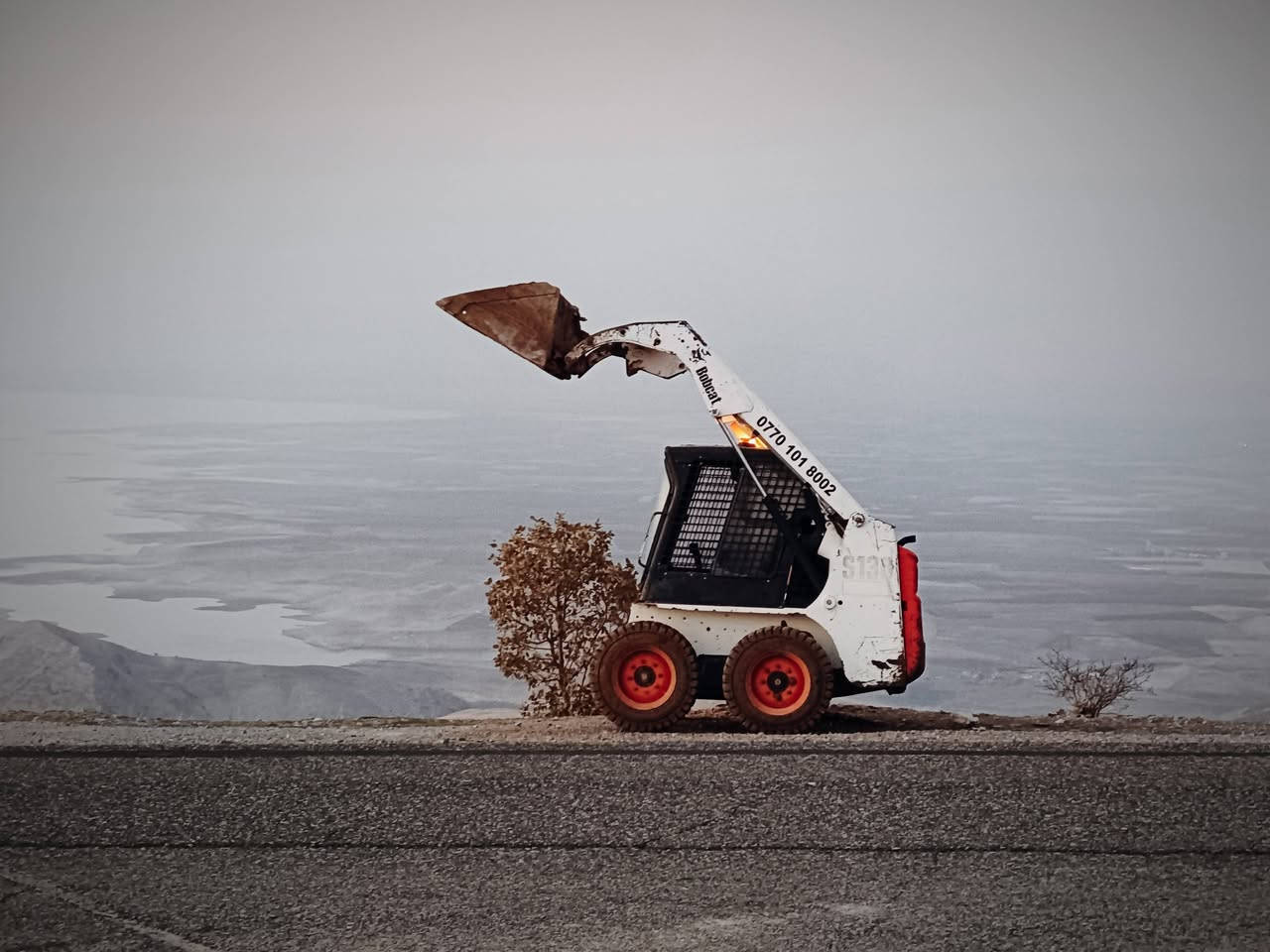 Bobcat 2014
رةقةم سةنوى١
مةكينة جديد
بدون سبخ
٥٠٠٠ساعا
***********
***********
