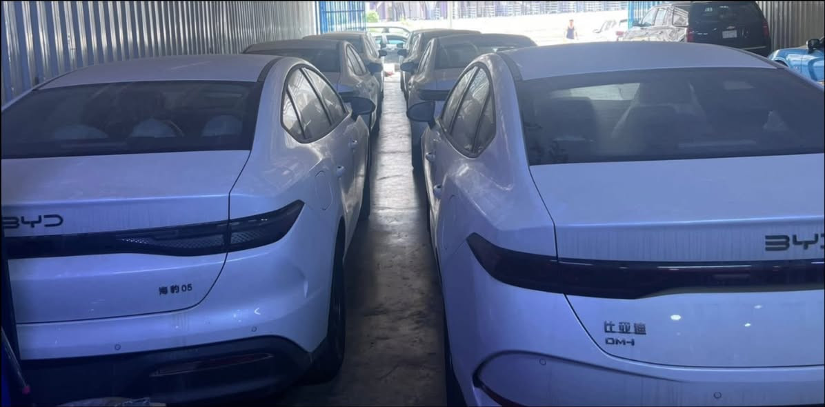 السلام عليكم
متوفر byd زيرو العنوان سليمانيه الحبيبيه 
معرض عبدالله استلام مباشر  مرقم متوفر قسط مقدمه 3 مليون

للاستفسار اتصال 
‭***********‬
‭***********‬
