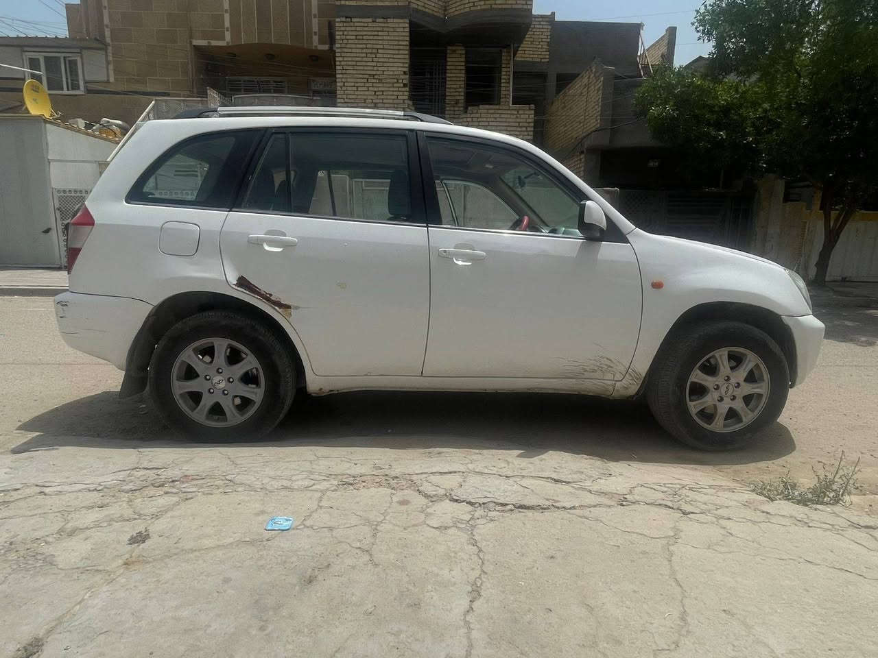 سلام عليكم تيگو 2012 بيها مكانات صبغ سياره جاهزه من كلشي تخم تاير جديد محرك جديد 2000 تبريد گير ميكانيك رقم بابل السياره بلبياع سعرها 45 وبيها مجال الي يريدها يتصل على هذا الرقم ***********
