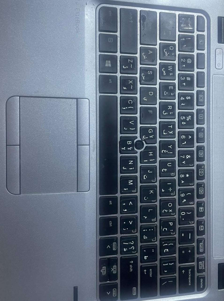 HP EliteBook 820 G4 للبيع

✅ Intel Core i5-7300U
✅ RAM 16GB
✅ SSD 256GB
✅ Intel HD Graphics 620
✅ Windows 10 Pro
✅ مناسب للشغل والدراسة والأوفيس وخدمة العملاء
✅ الجهاز بحالة جيده
مطلوب 8000


**إذا كنت صاحب هذا الإعلان وتريد حذفه لأي سبب، رجاءا أرسل رسالة إلى الدعم الفني**