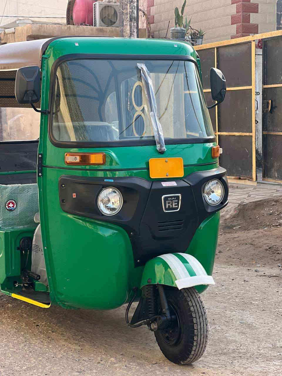 السلام عليكم تكتك للبيع مديل 23شهر11اوراق كفاله عامه الإتصال على الرقم***********
