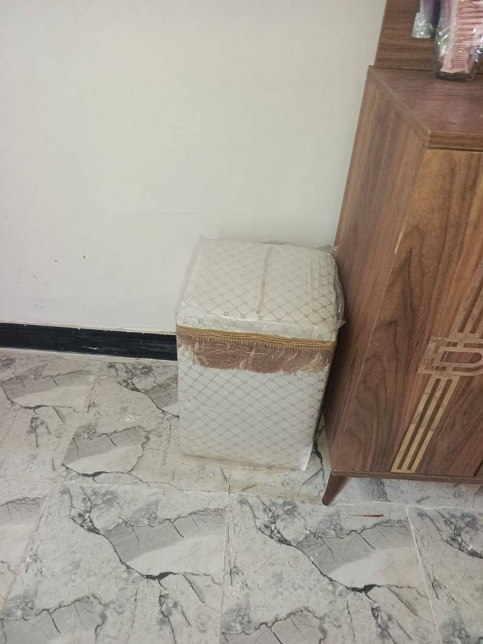 بيع مستعجل غرفة للبيع المكان كربلاء طريق ياحسين السعر 650 وبيها مجال


**إذا كنت صاحب هذا الإعلان وتريد حذفه لأي سبب، رجاءا أرسل رسالة إلى الدعم الفني**