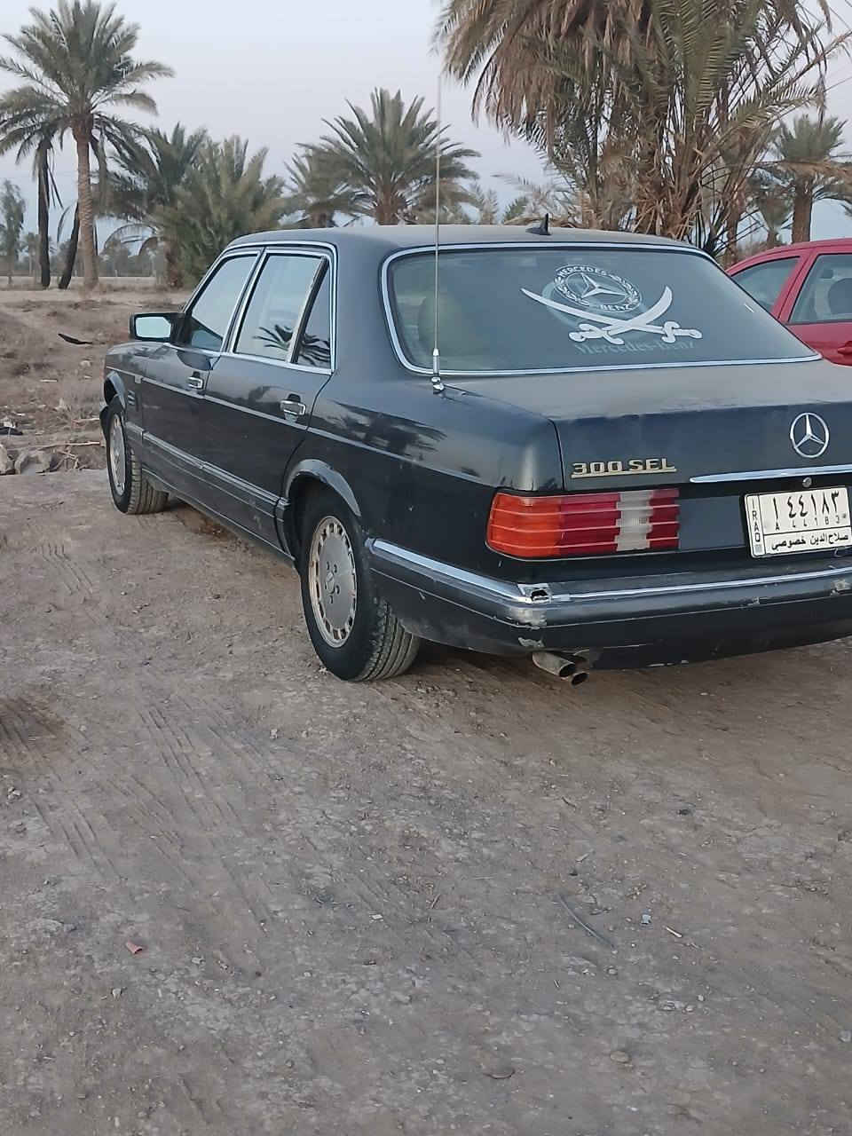 سلام عليكم للبيع مرسيدس رئسي 300 موديل 88 رقم صلاح الدين الماني تحويل مباشر سنويه منافذه لل28 
محرك وكير جدد بلادي 6 سلندر صدر امامي خلفي جديد تخم تاير نضيف كهربايات كله شغاله داخله حلو ونضيف خارجه جديد بلادي مكان سياره بغداد ابوغريب اي استفسار علتصال ***********
‏‪***********‬‏ السعر 58 وبيه مجال مراوس حسب لقناعة
