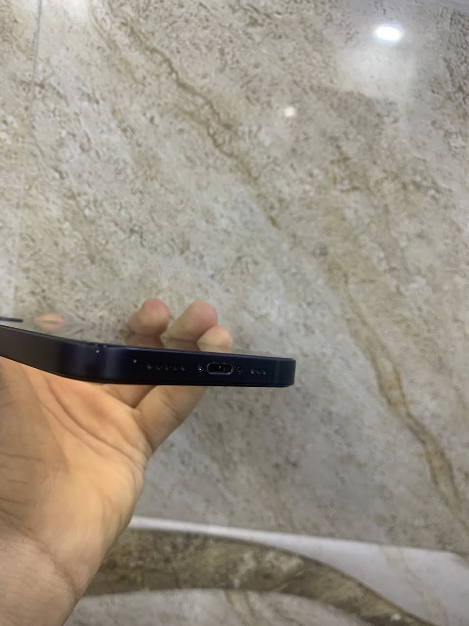 السلام عليكم 12 عادي ذاكره 64 باتري 78  لجهاز مبدل شاشه اصلي شرط لفحص فيس ايدي شغال ومبدل كامره اصلي شرط لفحص اي خلل اي عطل مابي كامرارت شرط رقم واحد سعر 215 رقم *********** اسيا ***********
