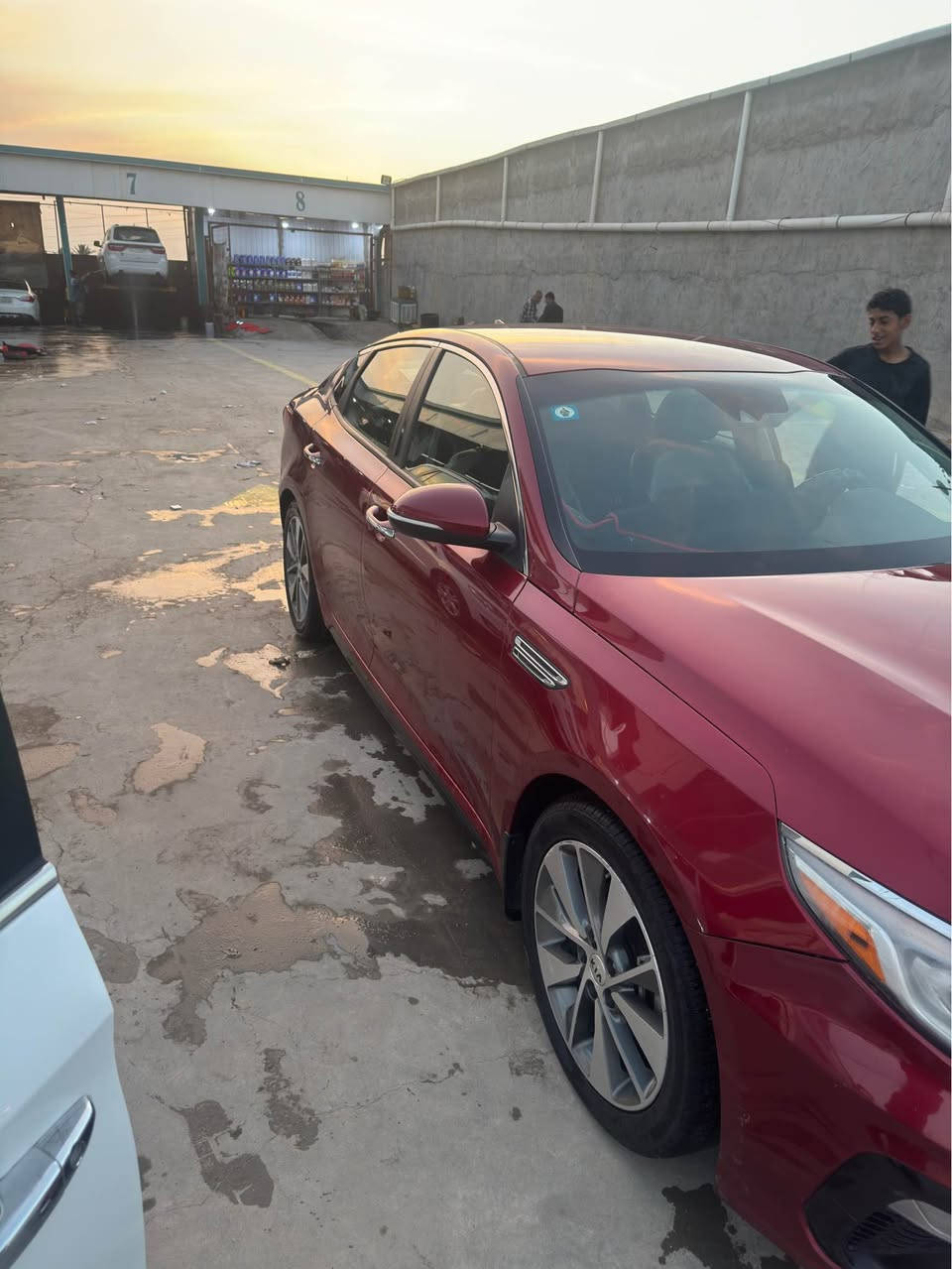 كيا اوبيتما 2019 وارد امريكي رقم بصره باسمي تحويل ثاني يوم
فول مواصفات ماعدا البانوراما الفئه S 
حادثه مدكر خلفي مثل ماموضح بالصوره
محرك 2400 جي دي اي مامفتوح 
العنوان البصره القرنه ***********
مكلف بالنشر البصرة, العراق
