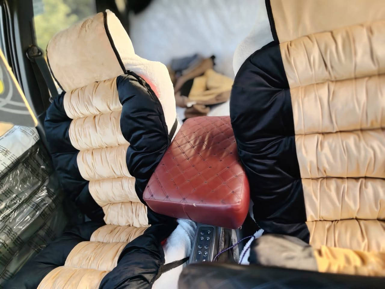 السلام عليكم دايو برنس ..محرك شرط كير شرط صدر نص عمر كهربائيات شغاله السياره حلوه مثل الصور شرط التحويل سنويه جديده رقم جديد سياره مال جناي سعر 28وبيه مجال حك جيتك مكان السياره تكريت البوعجيل ***********....
