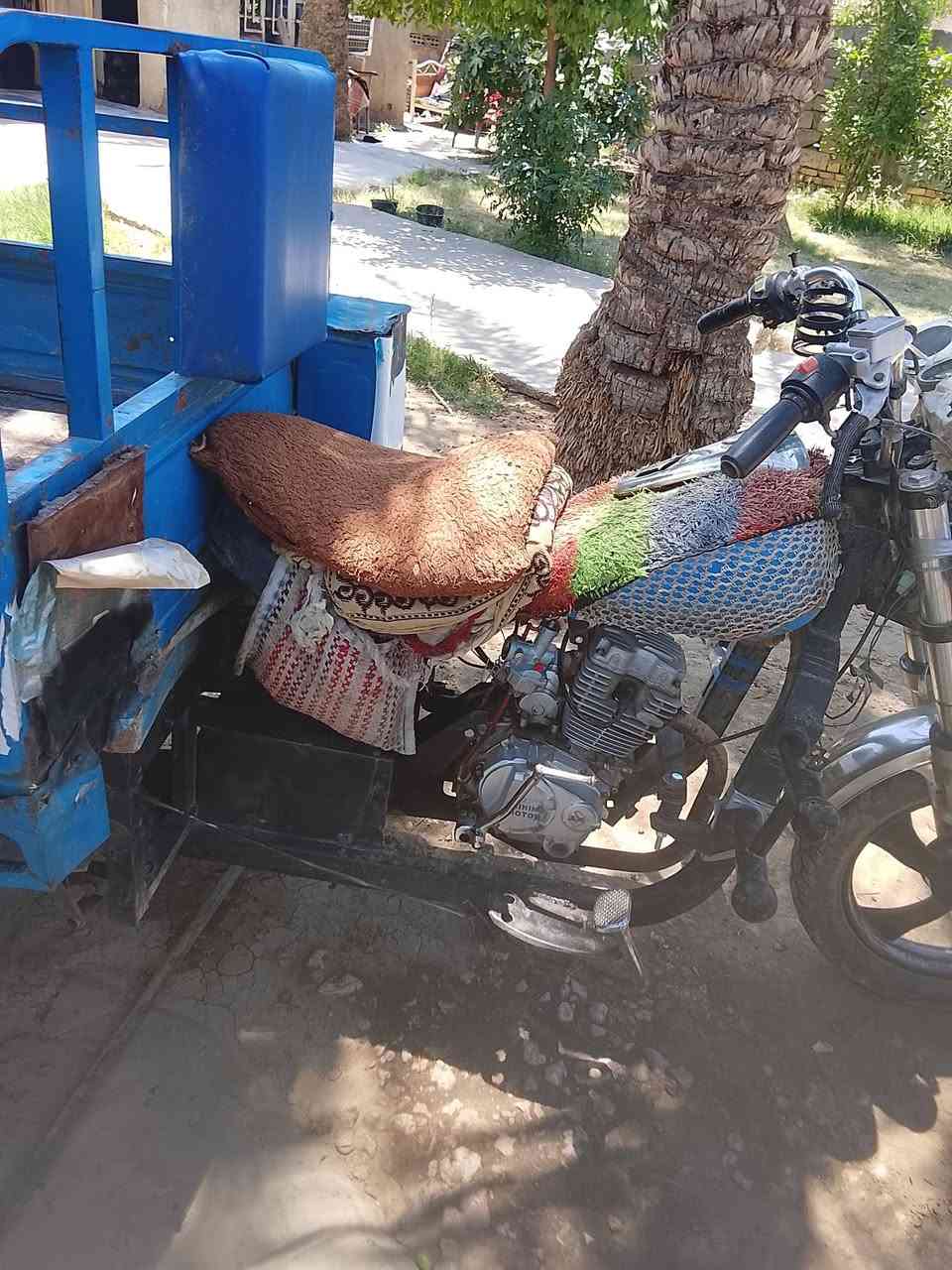 سلام عليكم اخوان ستوته للبيع السعر 800مكان حله قضاء المحاويل منطقة الخاتونيه رقم الهاتف ***********
