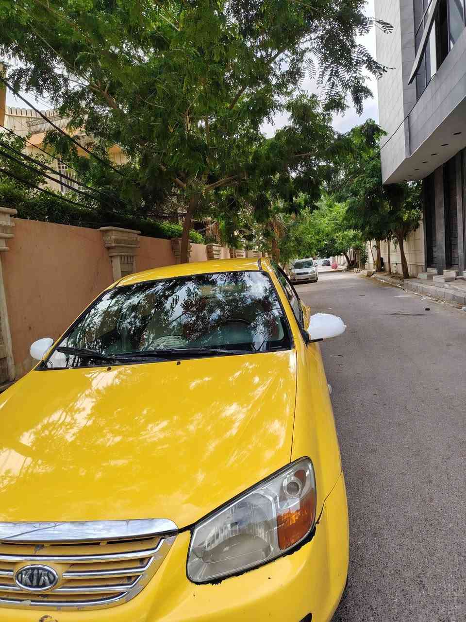 السلام عليكم 
سبكترا 2007 
التفاصيل :
ضربتها من امريكا جاملغ امامي اشبر ومرجع نفسة 
كير مكينة 2000 دوش 
تبريد  حدادية تايرات نضاف 
مداو مباشر  بسمي 
هيئة غرامات صفر
معروضة 66 وبيها مجال 
للاستفسار***********
