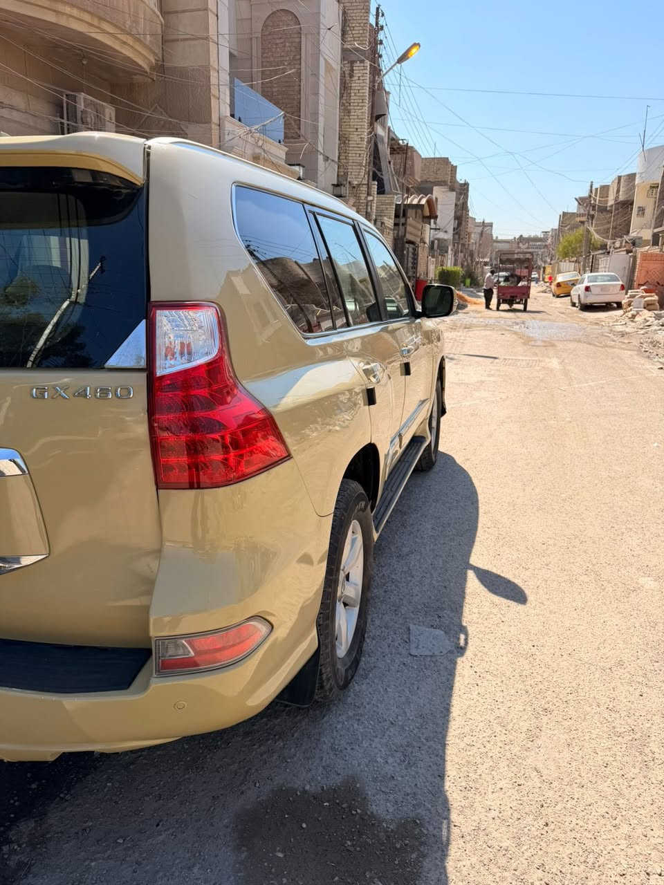 سلام عليكم للبيع او مراوس لكزس برادو 

    Gx460 موديل 2013 وارد امريكي حادثهة

من الخلف جاملغات الخلفية مصبوغة 

عام تغير لون مكفولة من الجفية ولكلبة فول 

موصفات واحد على واحد محرك V8 /4X4 

 السياره جديده وجاهز من كلشي تخم تأير  

حداديه المواصفات ( فتحه. داخل. بيجي. 

كشنات جلد +كهربائي. فول حساسات مري 

شفط +اشاره فول ايرباك  كامره خليفيه 

شاشه  كشنات اخيره كهربائي  راكب 

تلث قطع تبريد بصمه  دشبول لونين 

(( السعر💙)) ( 165 ) بي مجال للطيبين❤️ 

 الستفسار  اتصل / *********** / ابوعلي     

عنوان سياره بغداد  حارثية او حي الجهاد 🌹
