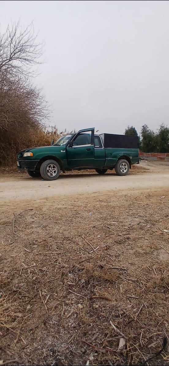 سلام عليكم بيكم مازدا قماره وربع سعر ب خاص شرط تحويل كير توماتيك محرك بطه 
الرقم ***********
,***********
