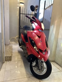 دراجه جي تي ار للبيع مكفوله من كلشي بيها بلادي مكينه وكڤر السعر 900وبي...