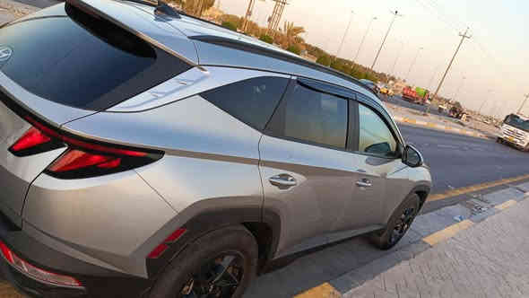 هيونداي توسان 2024 

(رقم فحص مؤقت )دخول على البصره اوراق كاملة باسمي //السيارة فول مواصفات عدا الجلد والفتحه شاشة وسط جبيره// شاشة تحديثات عل قياده //بصمه تشغيل //وتشغيل عن بعد //ابواب بصمه الطرفين //جنطه كهربائية بصمه// ويلات ال2024 // اضاءة اماميه بلكامل ليد /بدون ايرباك فقط برده وكرسي// محرك الجبير// نظام قيادة آلي // تثبيت مسار // رادارات اماميه وجانبيه // تدفىء كراسي // هاند بريك بصمه // ونظام هولد// تحكم كامل بل ستيرن// شاشة carplay // الممشى ((3000 فقط))) نظام توقف الطوارئ// كامره خلفيه HD مع موازنه التوقف وبعد بيها مواصفات خير من الله .

السعر: 192 ورقة  وبيها مجال للشراي

للتواصل ‭***********‬ابو ماجد &&

مكان السيارة// بغداد)(
