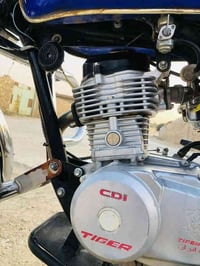 ماطور للبيع 2021 محرك مفتوح  السعر 500 وبي مجال   والاستفسار ع رقم  07...