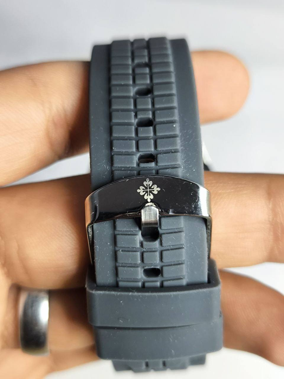 باتك فلبPatek Philippe وراد اوربي

تحفه فنيه تتخطى مفهوم الوقت 
تصميم رياضي جذاب
مكينة كوارتز 
الميناء  مميز بدزاين عصري 3D مزودة بمنفذ تاريخ
زجاج معدني مقاوم للخدش 
الهيكل مصنوع من الاستانلس ستيل 
مقاومة ماء وغبار 
سير ربل طبي ضد البكتيريا وتجمع الاوساخ
مختمة بالكامل

السعر :-15 الف ع اول تم 
للحجز والاستفسار يرجى الاعتماد خاص عمارة, ميسان


**إذا كنت صاحب هذا الإعلان وتريد حذفه لأي سبب، رجاءا أرسل رسالة إلى الدعم الفني**