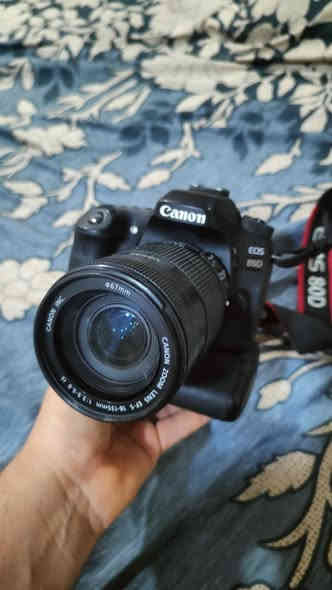 للبيع او مراوس بدرون كامره استعمال شخصي مال بيت D80 مع كافت ملحقاتها مكان موصل 
للاستفسار 
***********
***********
