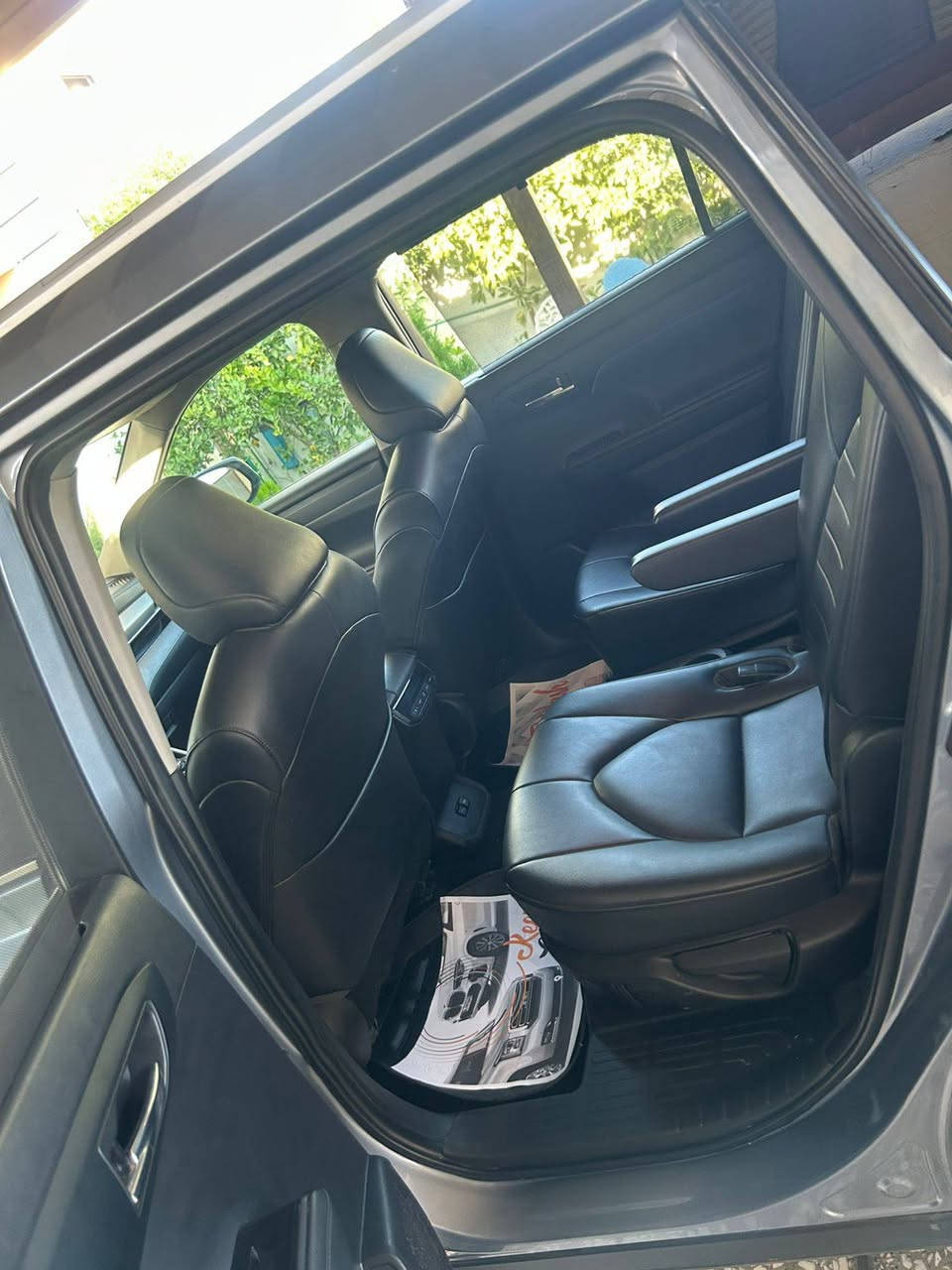 السلام عليكم هايلاندر 2022 فول 6 سلندر  ماشيه 57 جاملغ وبند حادثهه وبيهه كلير  جاملغين خلفي من امريكا 255$بغداد الراشديه هاتف ***********
