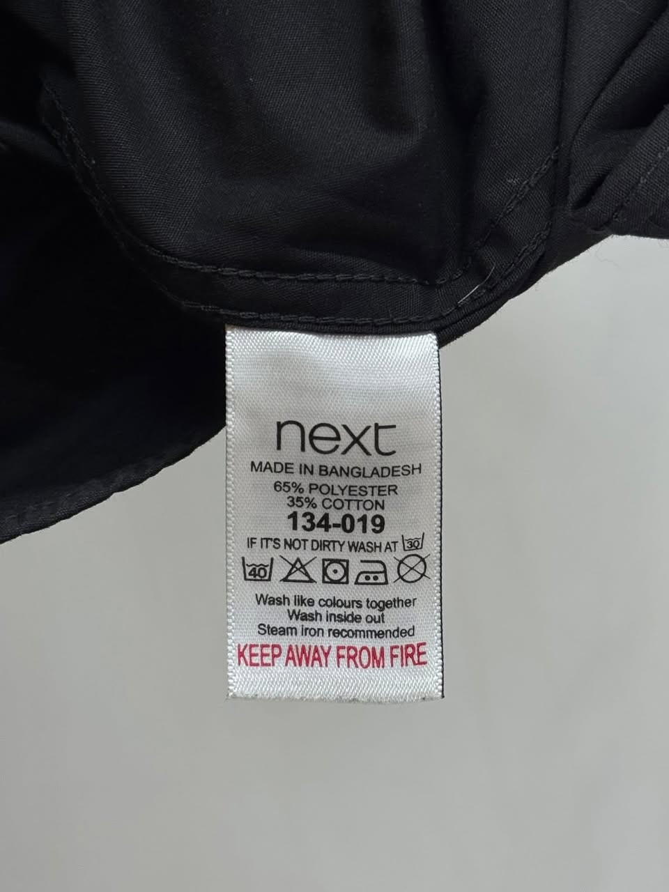 قميص (next)سوبر كريم 
القياس  XL
النظافه 💯/💯  

يوجد توصيل 🚚 (بغداد -محافظات )
☎️رقم الهاتف :***********

للحجز -دايركت
