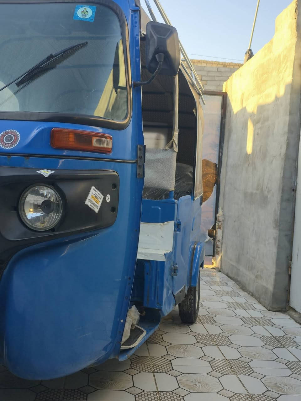 تكتك للبيع موديل ٢١ كفاله كشر ومكينه 
تكتك مال جناي فقط خياسات لا غير 
مكينه وكشر كفاله تجي وتشوف بعينك 
 
مكان بصره قرنه ***********
