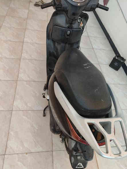 درجه لبدي للبيع
دراجه نضيفه محرك مفتوح كفر ابلادي كهربائيات بلادي
دراجه عالبلاد السعر ٨٠٠ الاتصال ***********
