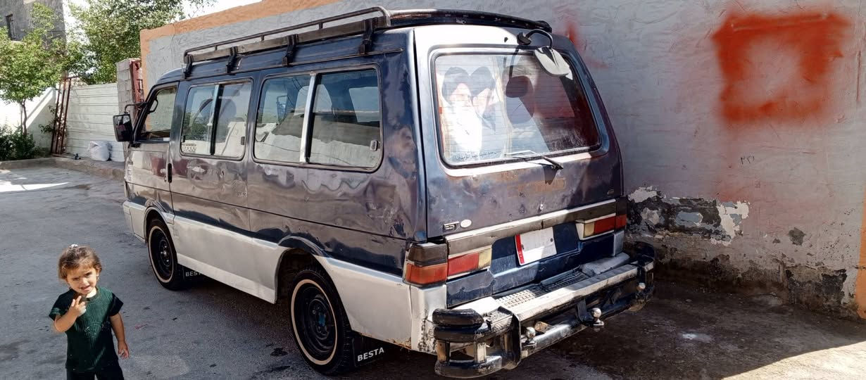 السلام عليكم 
كيا بستا للبيع موديل 1994.
سنويه ل2027 سياره خير من الله 
رقم الهاتف ***********
