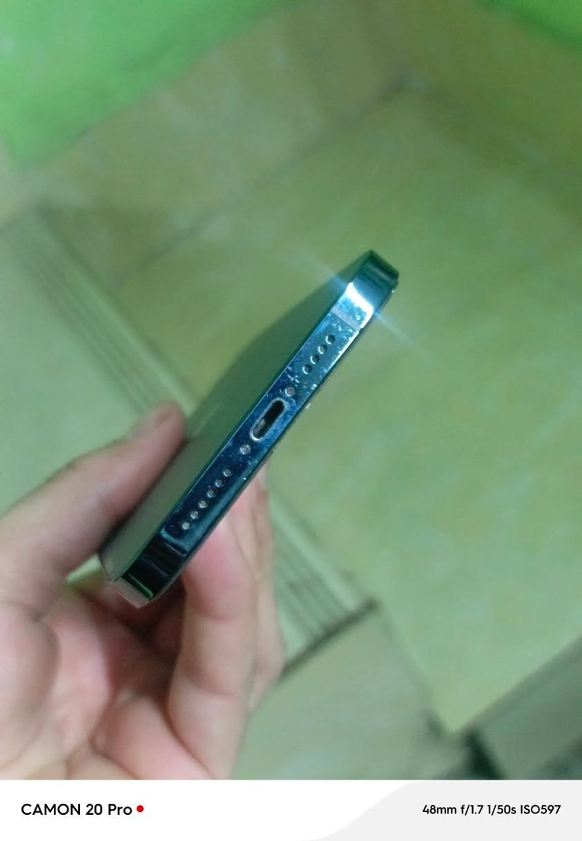 ايفون 12 برو ماكس بطاريه 80 ذاكره 256 جهاز نضيف كله بلاد شرط حاسبه فقط ضهر بي كسر سعره 350قفله ***********
