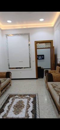 بيت طابق واحد مساحة ١٢٥م منطقة رئاسة الوزراء قرب الرواد من جهة الفرن ع...