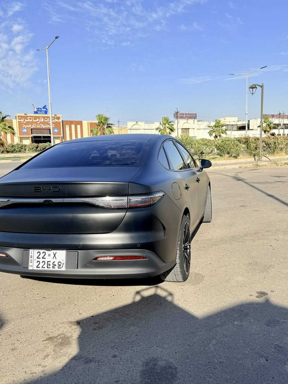 السلام عليكم

بي واي دي 2025 سيل 5 

ماشية 31000 km 

مغلفه كامل مكمل وياله اصلي 

مبرمجه صوت وكامله

رقم اربيل  

السعر 131 ورقة

للاستفسار ***********

