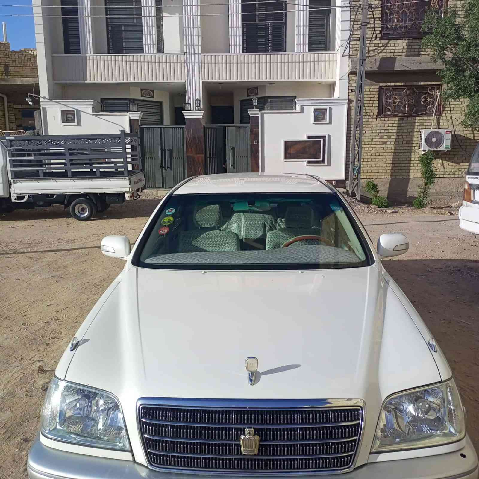 السلام عليكم سياره ملكه جاهزه ديڤور الجبير سياره كرستال رقم انكليزي السياره مكفوله من كصه ومن ضربه وكير مكينه وحداديه خير من الله السياره جهازه والله شاهد السياره احلى من الصور المكان كربلاء ه‍ ***********
