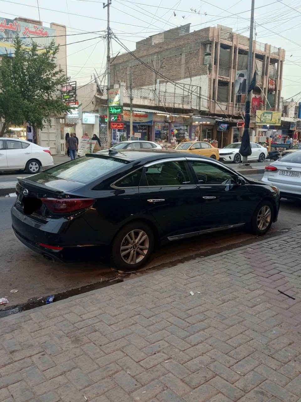 سلام عليكم سوناتا 2015
لون اسود 
مواصفات نص فول 
مكينه 2400 
كاشف اعطال 
قياده 3 انضمه
نظام ايكو وسبورت
ظرر البجم الامامي جاملغات وبنيد فقط 
سونار مرفق ويا الصور 
رقم بغداد
مكان السياره بغداد البياع 
السياره باسمي تحويل ثاني يوم 
سعر 120 ورقه وبيها مجال شي بسيط
هاتف : ***********
