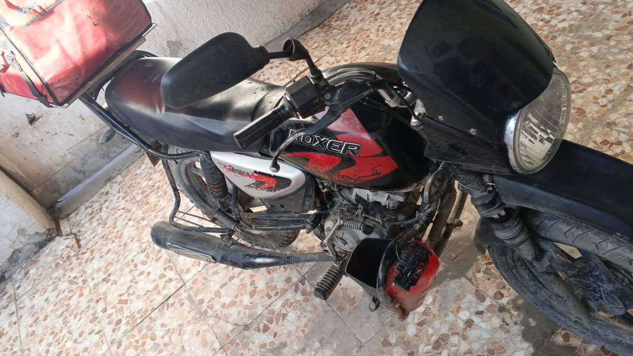 سعر 700 قفل كلش ولا ربع ينزل.
مكاني بغداد سبع قصور  دراجه اوراق كامله. 
***********
