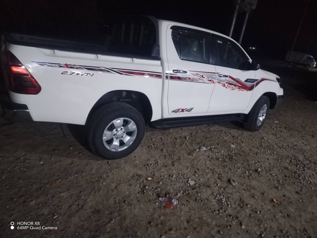 السلام عليكم فرويل للبيع 24 ماشيه 34 رقم اربيل مكان واسط رقم الهاتف ***********
