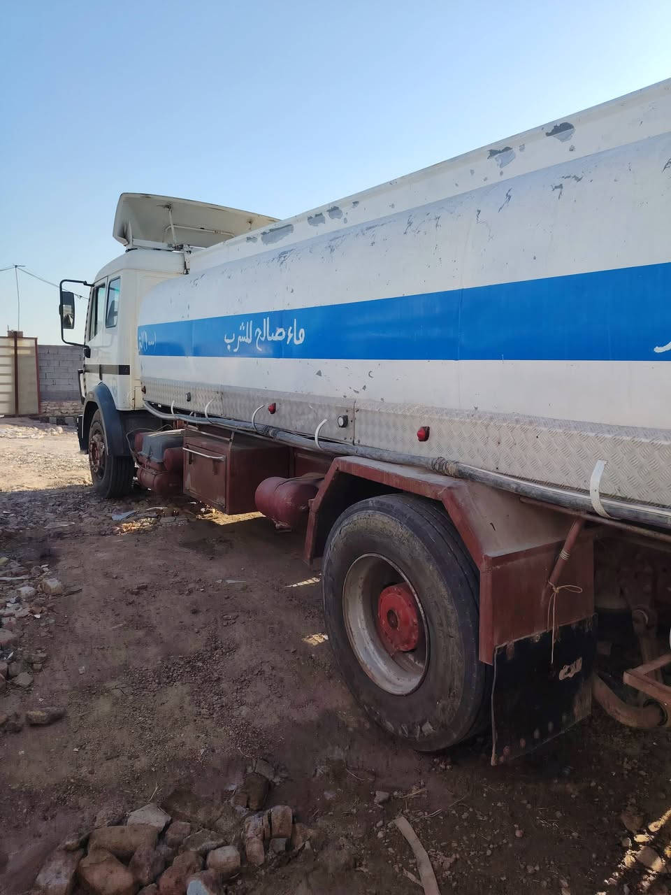سلام عليكم مكلف بل نشر دنكر البي مديل 92جهاز الى شغل مكفول من كلشي شاصي كير مكينه 8رقم صاحب السيارة *********** اخوان السعر 150وبي مجال 
اخوان لحد يراسلني اني مكلف بل نشر الله وكيلكم
