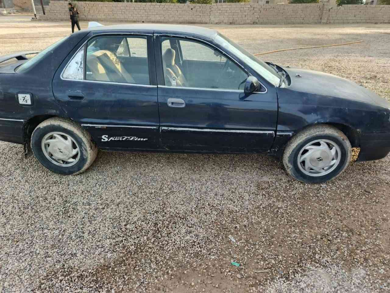 السلام عليكم
السيارة مثل ماواضحة امامك بالصورة 
كير ومحرك كسر صندوك موديل 94
***********
