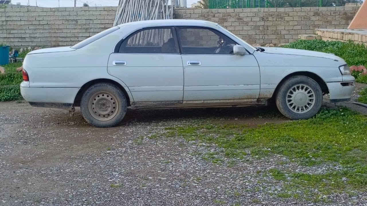 السلام عليكم سياره للبيع بطه متصل رقم صلاح الدين فحص بل سنويه الماني سنويه خظره كارتونيه محرك بي خيط بخار تواير نص عمر الصدر نص عمر الباقي شوف العين  ترهم نقدي وترهم مقدمه وبل شهر وترهم من گاعها حسب الاتفاق التصال عل رقم ***********
