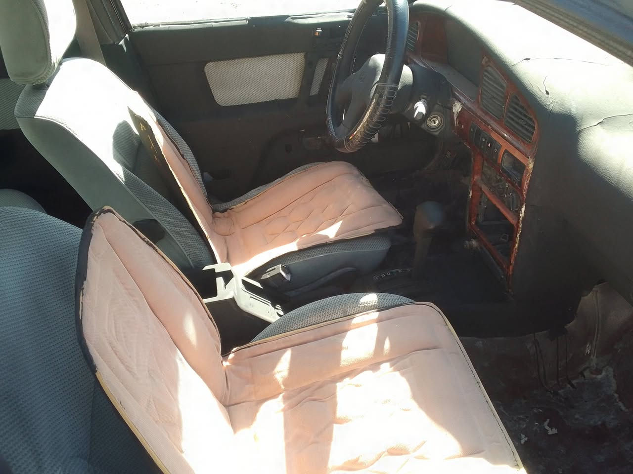 #للبيــع_فقط

النترا موديل 92  رقم بغداد كير اوتو  تبريدها شغال باتري جديد تخم تاير هذا وضعها حديد مكسر تعرفني ابتحويلها وشرعياتها. السعر 25  للأستفسار 
***********
