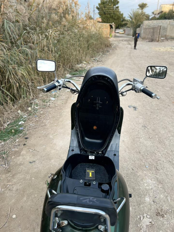 دراجه جوكر هونداي ياباني موديل 90 دراجه مكفوله من التاير لتاير فول مواصفات عداد 100 كلشي بيهه عله وضع الشركه وكلهه شغاله الاستفسار الاتصال على الرقم ‭٠٧٧٥ ٧٨٣ ٦٦٦٢‬
