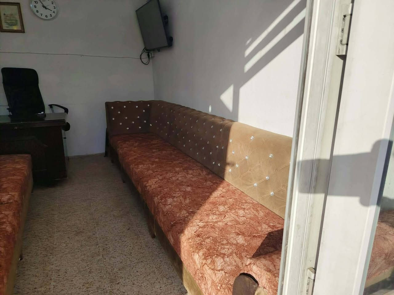 للبيع ديوان لون جوزي ٧ أمتار جديد ما بي أي كسر السعر ١٢٥ وبي مجال العنوان موصل للاستفسار أكثر خاص #الجميع #للبيع #المتابعين


**إذا كنت صاحب هذا الإعلان وتريد حذفه لأي سبب، رجاءا أرسل رسالة إلى الدعم الفني**