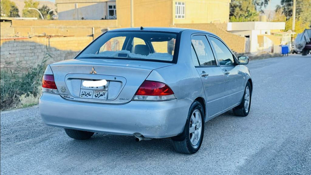 لانسه ر مو ديل ٢٠٠٨ مه كينه گه وره ي بيلاد ناو فورميكا absسه سويج كونتروله جام كاره بايه گير تو ماتيك گير مه كينه ته بريد به شه رت جام هيته ر ناو زه رد يه ده نيكل ٥ ويلكه به شاشه ئايباده كا ميره يه  ٤ با رجه ي سبوخه له   ر كالبونه بي ده حمو ليدراو بشتو بيشي كه بسه  وه سه نه وي نوييه ته حويل غرامه به شه رت*********** كويسينجاك, أربيل
