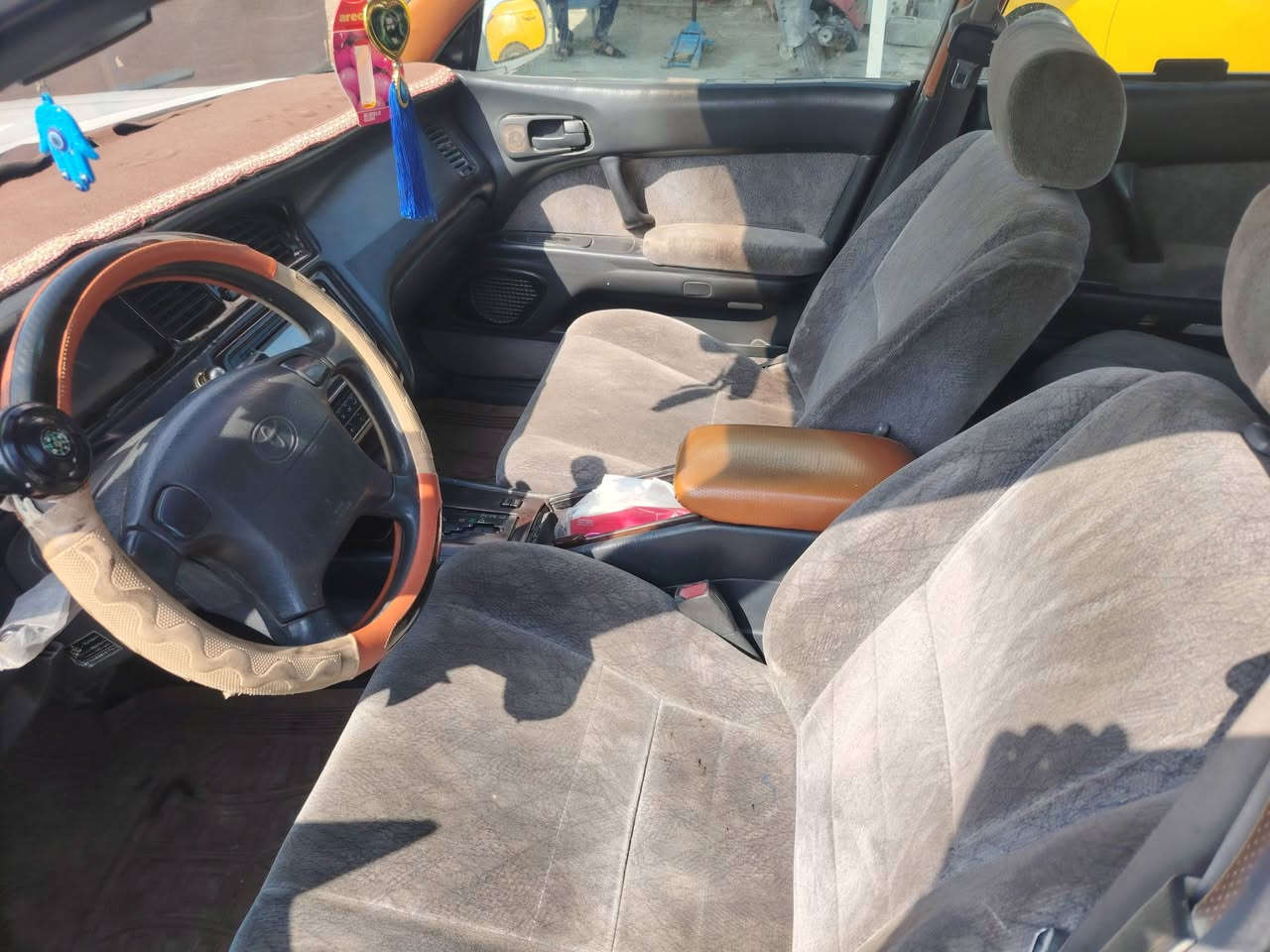 السلام عليكم مكلف بل النشر
بطه موديل 1994 مكفولة من كصة بس بية طخه بل الجاملغ الخلفي رقمه واسط مداور ثاني يؤم السياره كلش نظيف كدامك عينك 
السعر 45وبيه مجال للطيبين 
العنوان محافظة الديوانية قضاء الدغاره 
م/***********
